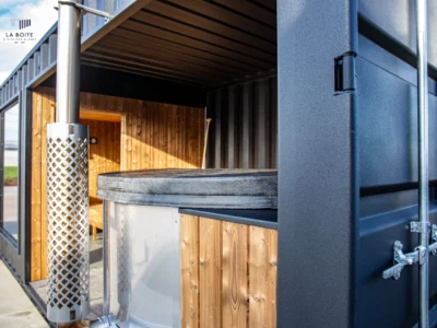 CONTAINER AMÉNAGÉ EN SPA 15 M² POUR 4 À 6 PERSONNES