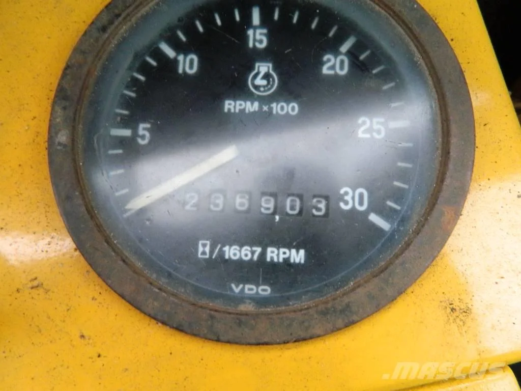 1984 HYDREMA 807