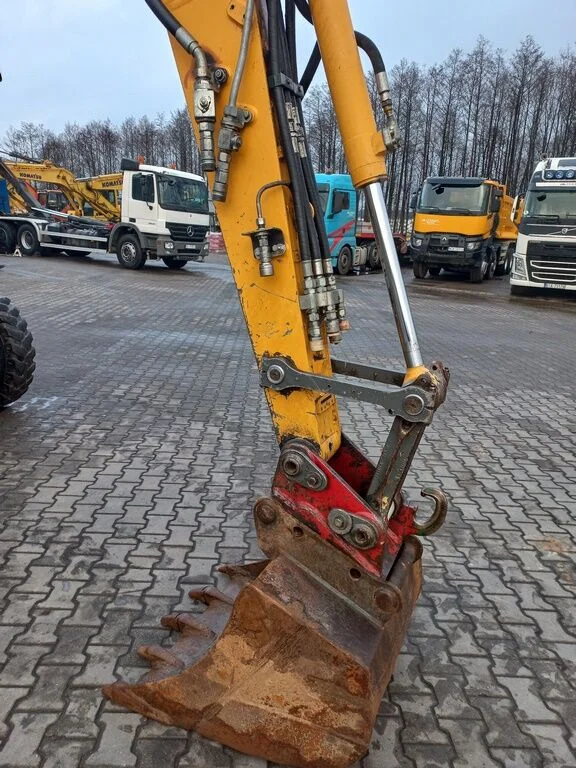 2010 LIEBHERR A 309 Litronic