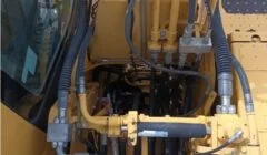 2012 KOMATSU PC210LC-8