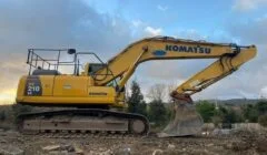 2014 KOMATSU PC210LC-10