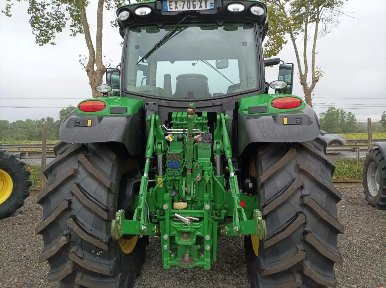 2018 JOHN DEERE 6145R