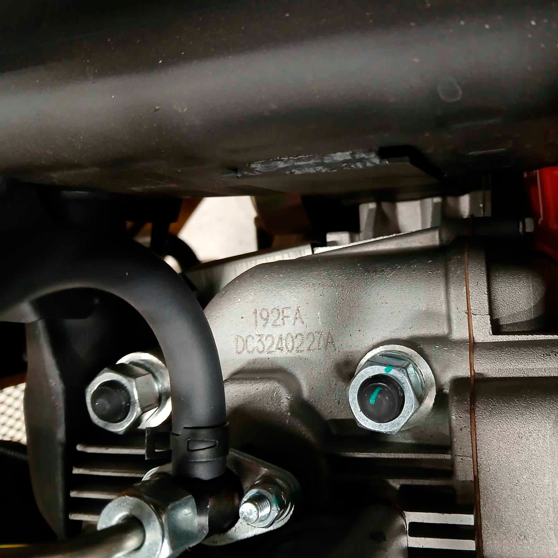 Mini-pelle Machpro MP15