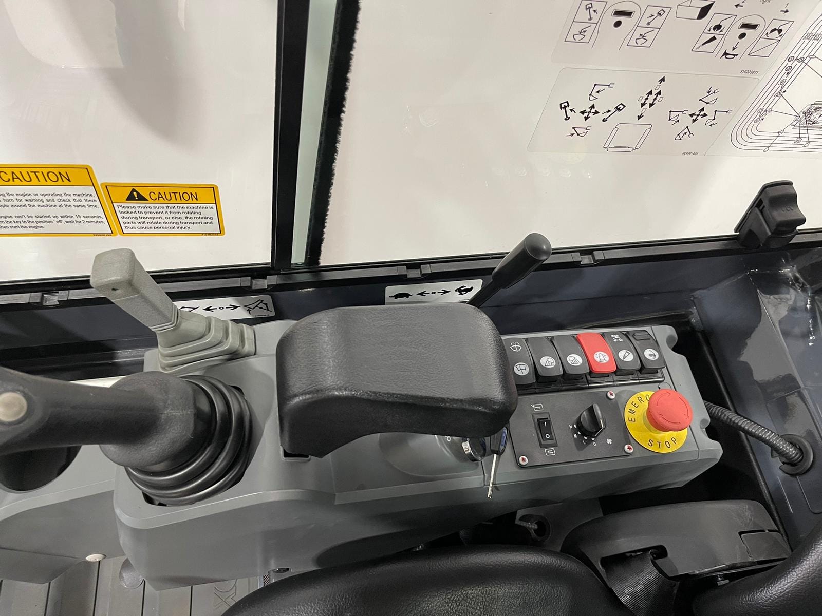 Mini-pelle XCMG XE20E-C