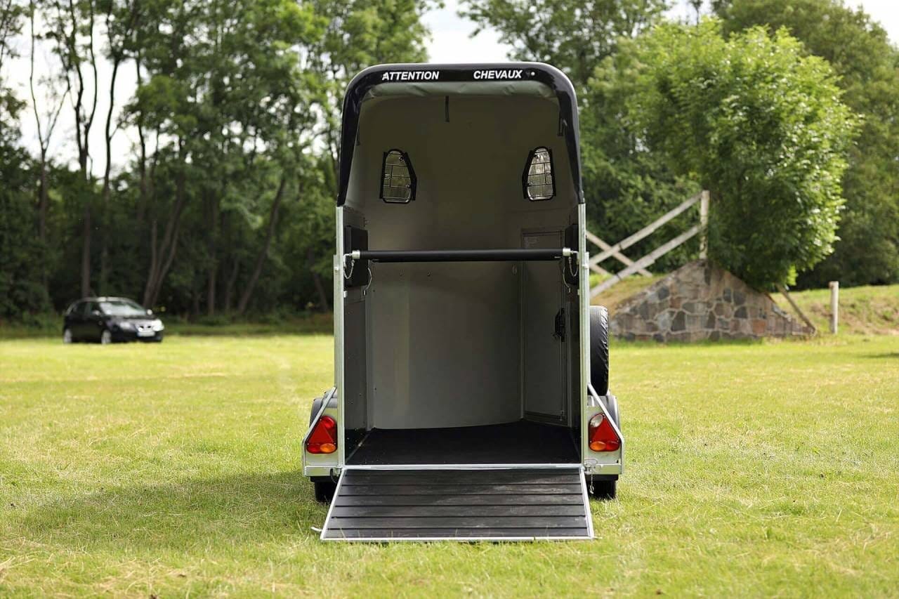 Van Cheval Liberte – 1.5 Place Gold One Wl