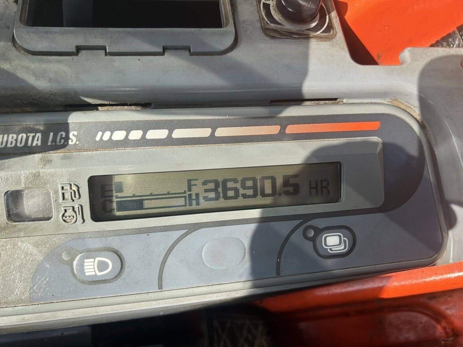 Kubota U27-4, (2018), 1578 heures, 2.7T – occasion