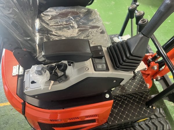 Mini Pelle Rotative BAIMSE 1800 kg, Moteur Kubota 3 Cylindres