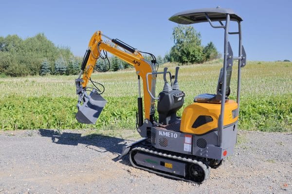 Mini-pelle APS KME10 à bras pivotant