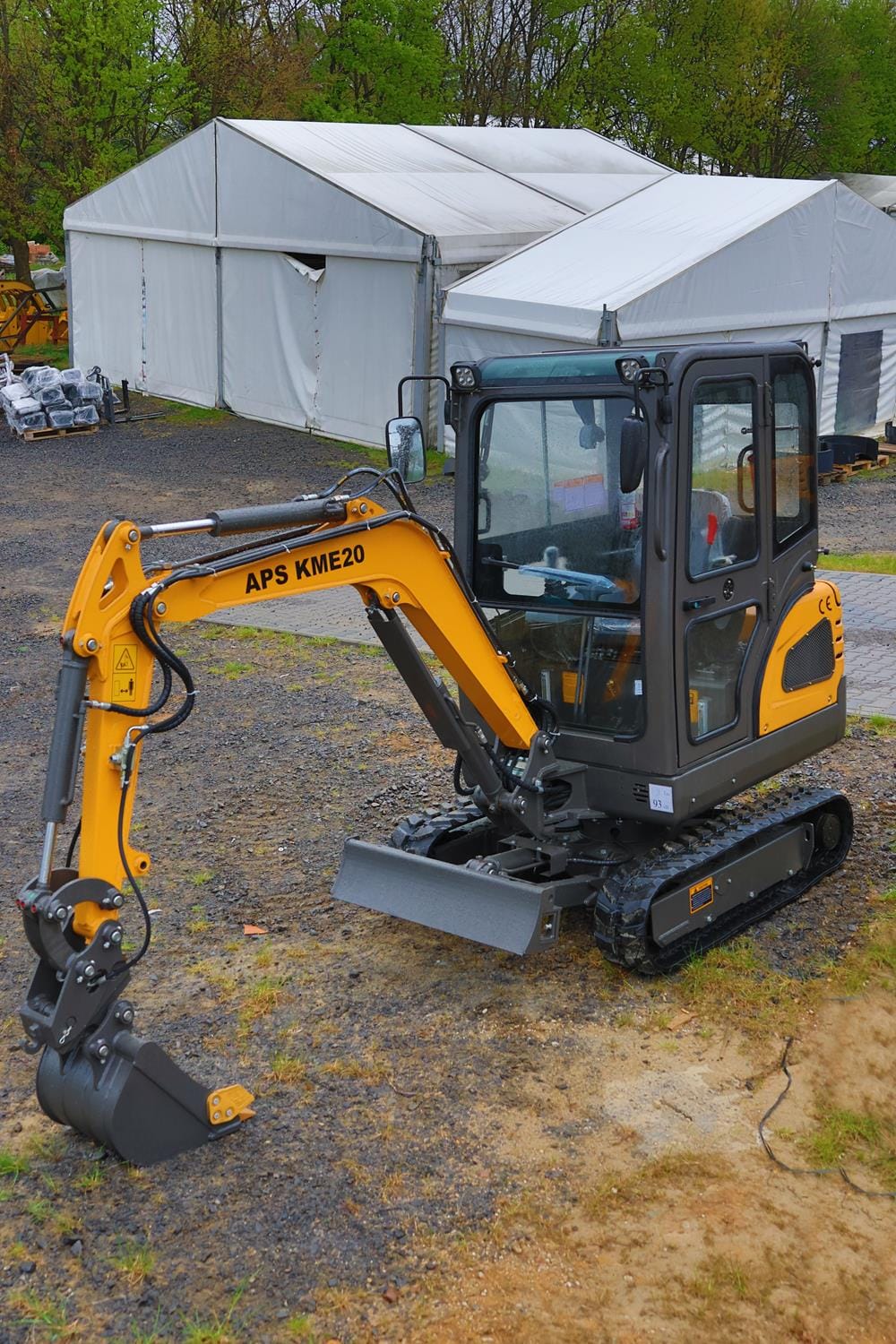 Mini-pelle APS KME20